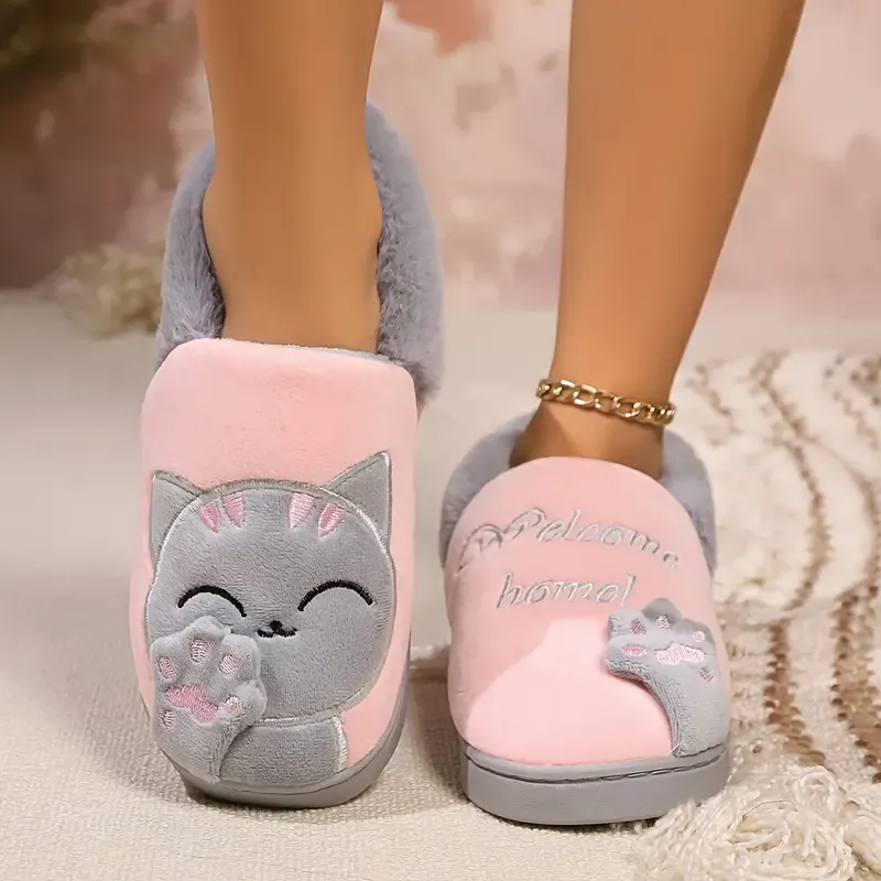 Women's cartoon lucky cat warm cotton shoes
