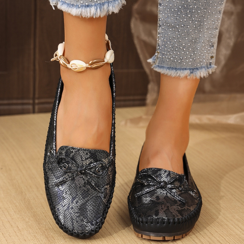🔥Last Day Promotion 50% OFF - Women's Comfortable Soft Vintage Style Leather Flat Loafers