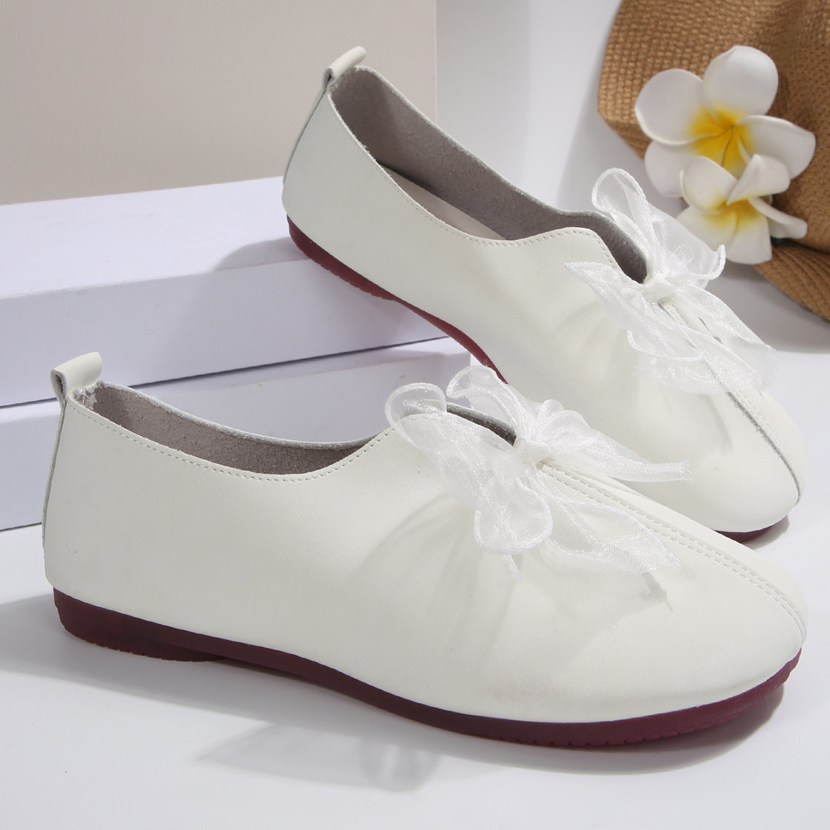 Vintage Mary Jane Flats – Round-Toe Bow Shoes