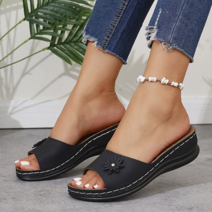 🔥2025 Summer New Women's Thick-soled Wedge Sandals