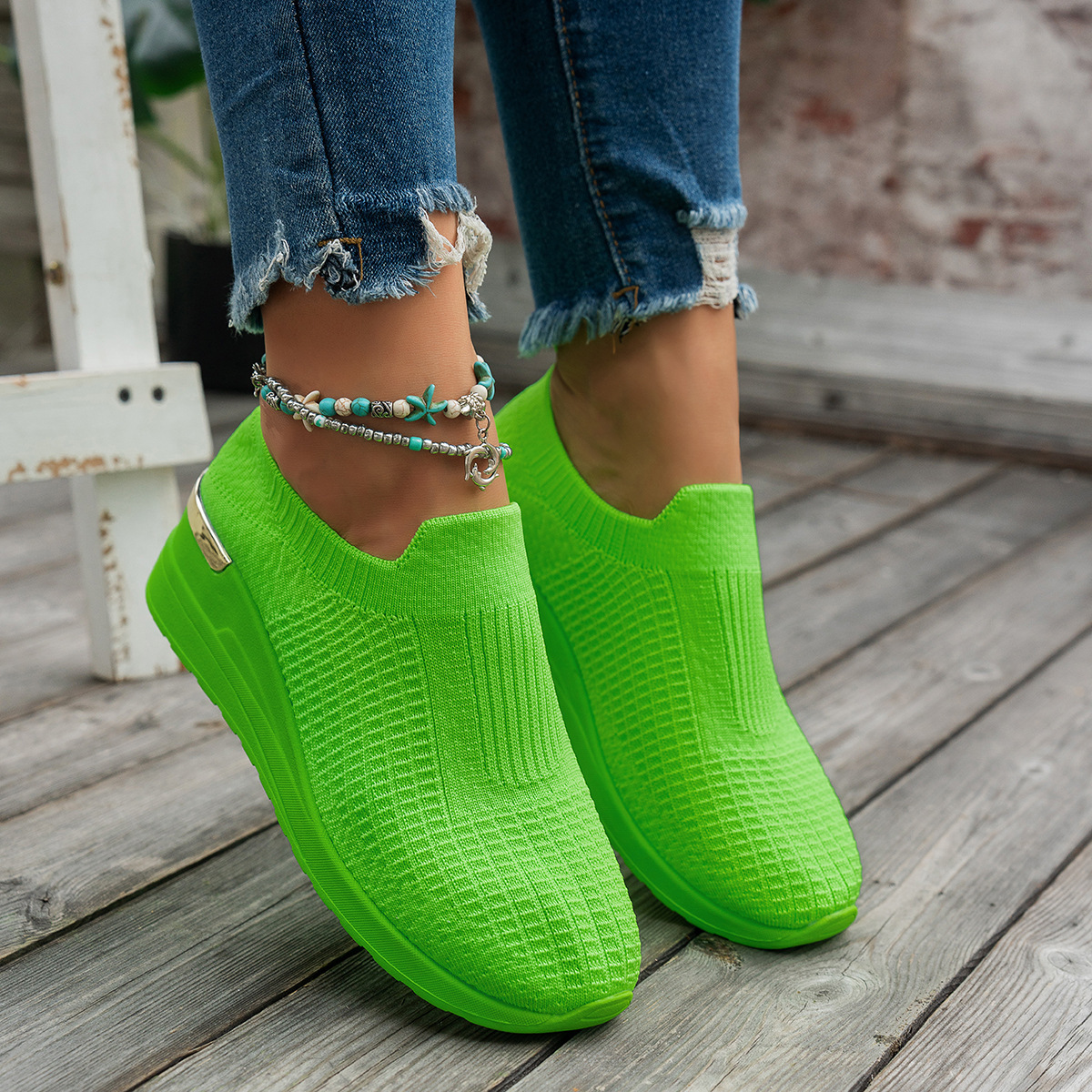 Women's Mesh Breathable Lightweight Orhtopedic Running Shoes