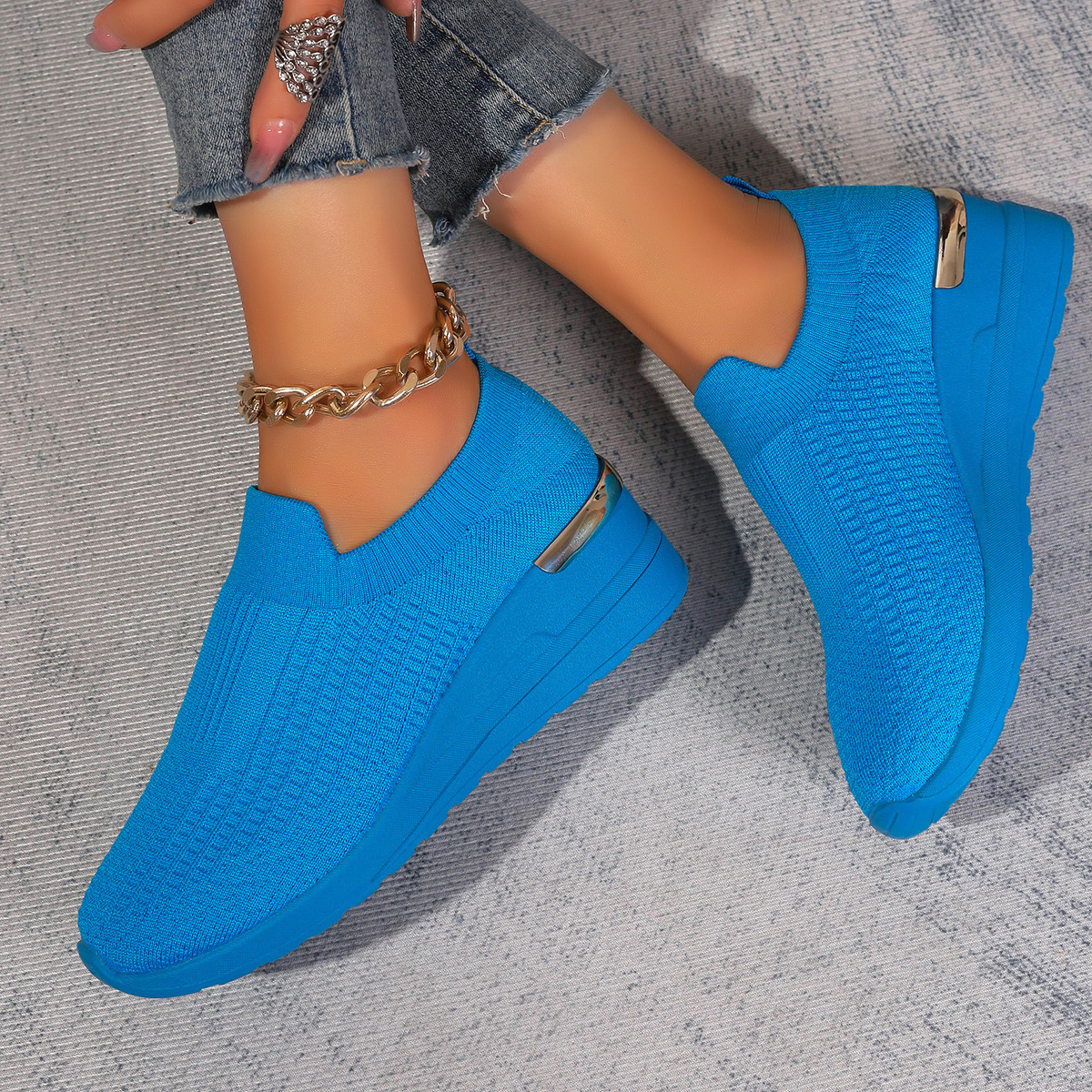 Women's Mesh Breathable Lightweight Orhtopedic Running Shoes