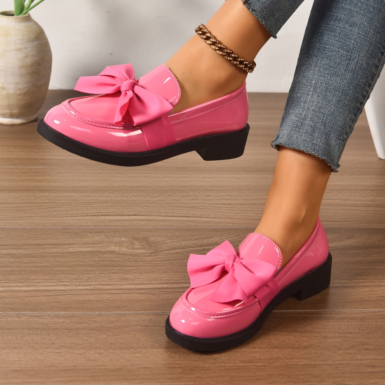Women's anti-slip round toe slip-on loafers
