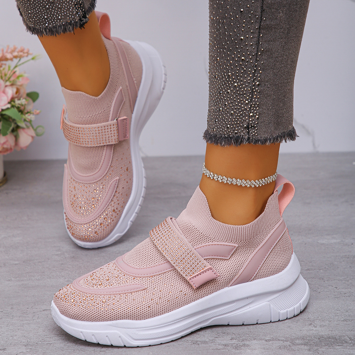 Women's breathable orthopedic sneakers