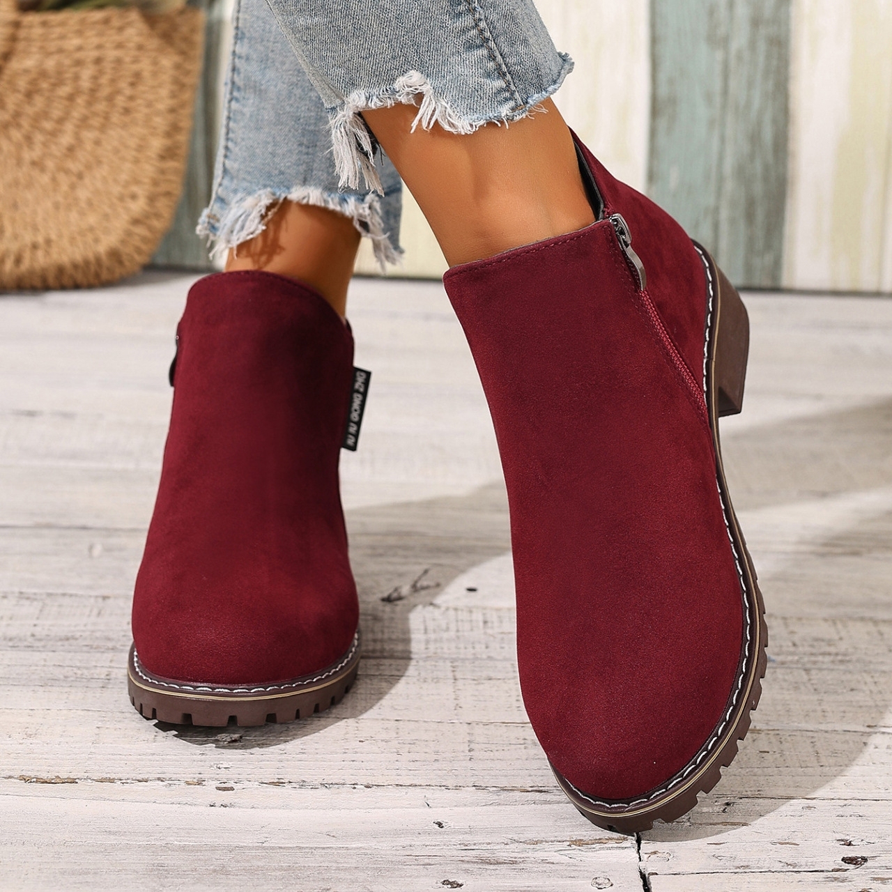 Women's chunky heel suede side zipper boots