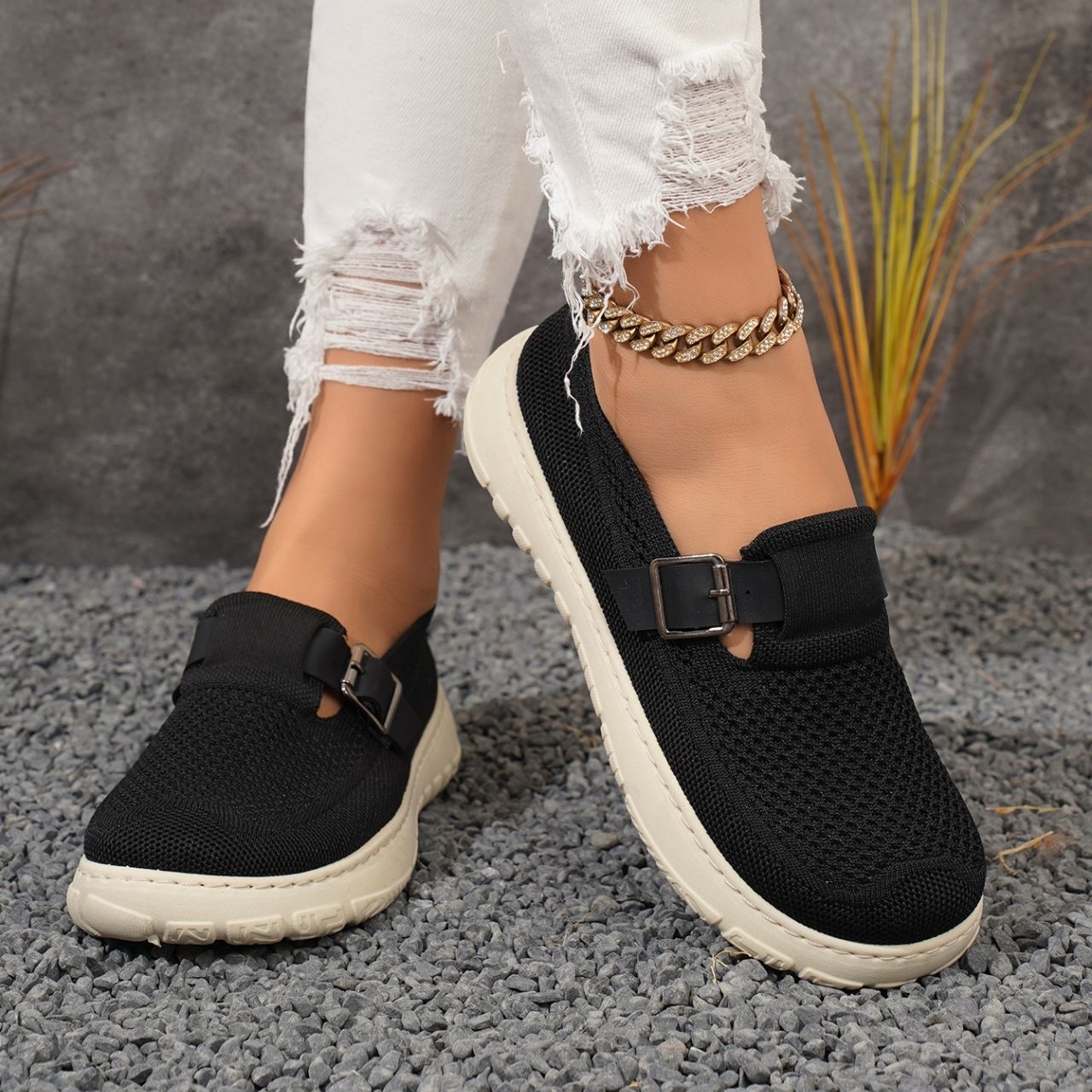 🔥Women's casual breathable slip-on soft-soled orthopedic walking shoes