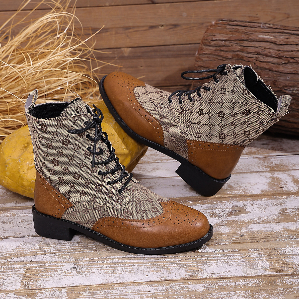 Women's high-top lace-up leather boots