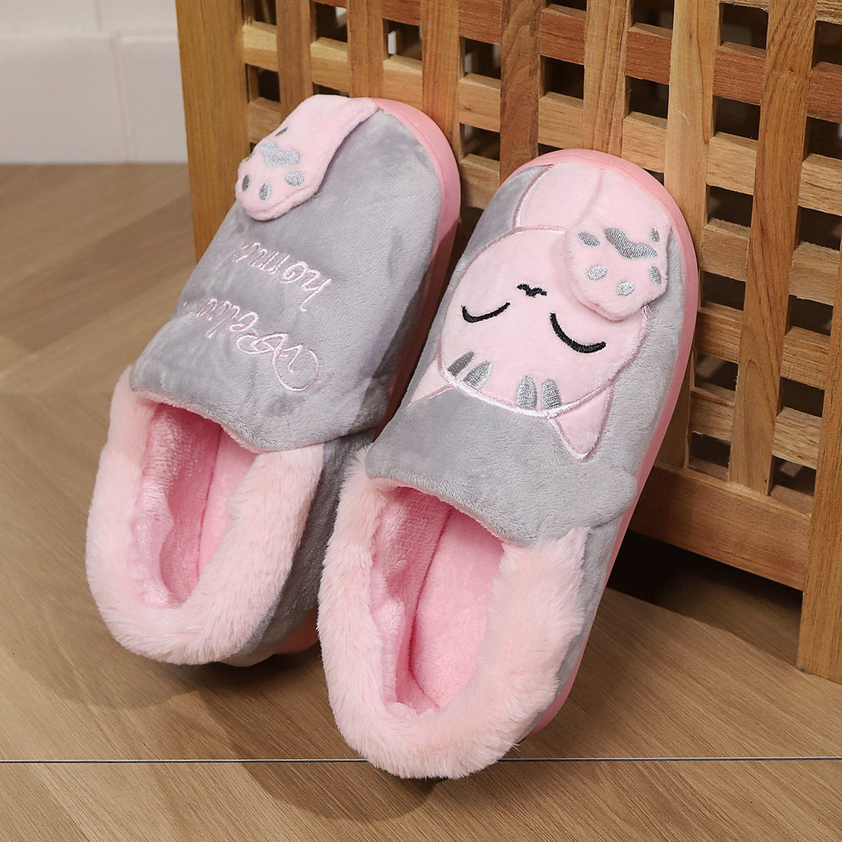 Women's cartoon lucky cat warm cotton shoes