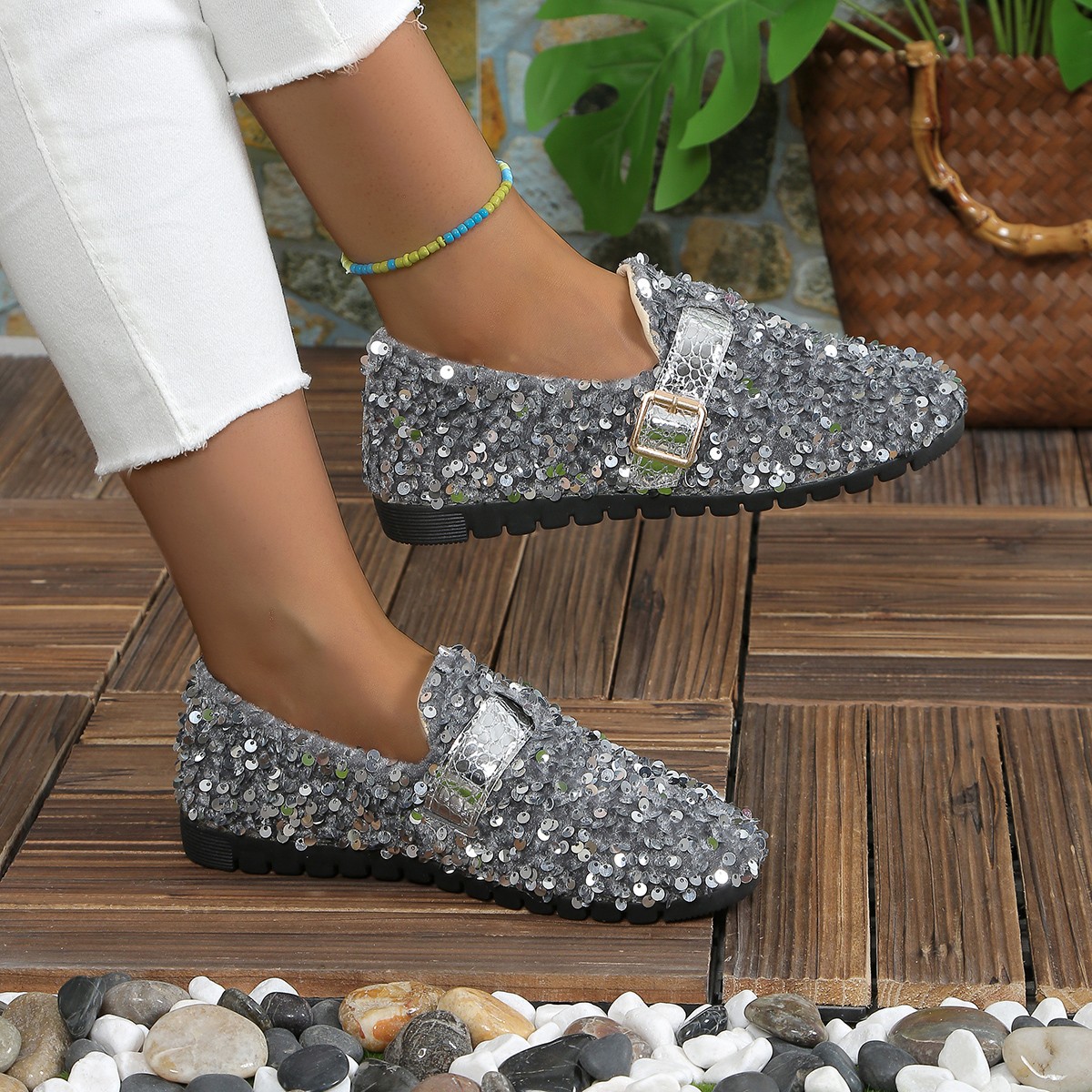 2025 New Flat Slip-On Shoes