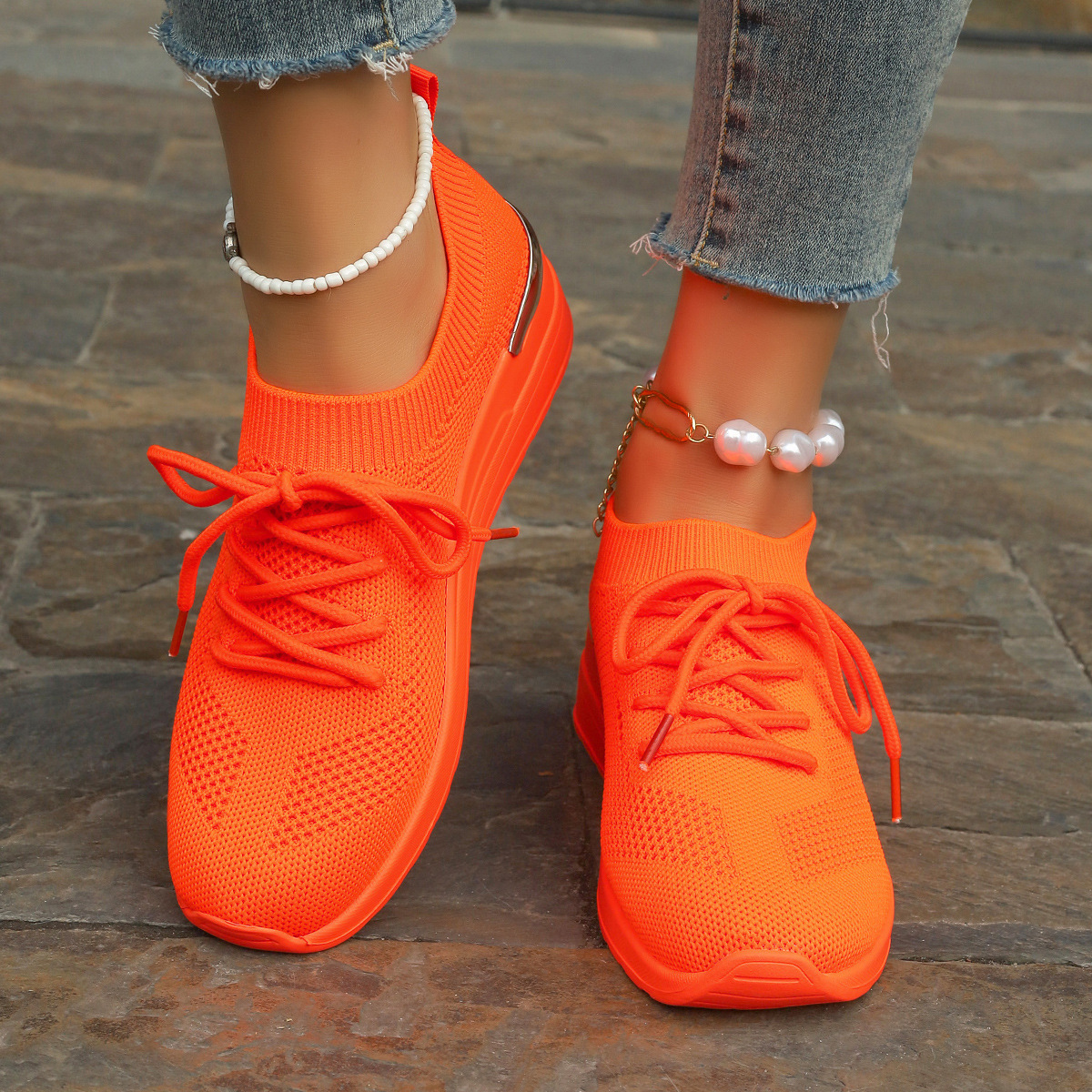 Women's mesh breathable lightweight orthopedic lace-up sneakers