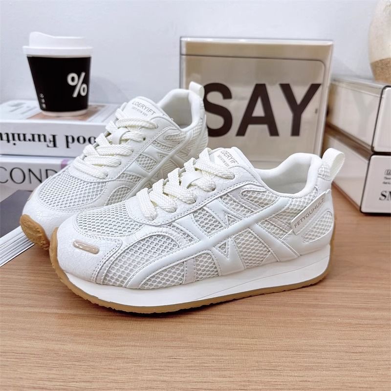 Women's casual breathable sneakers