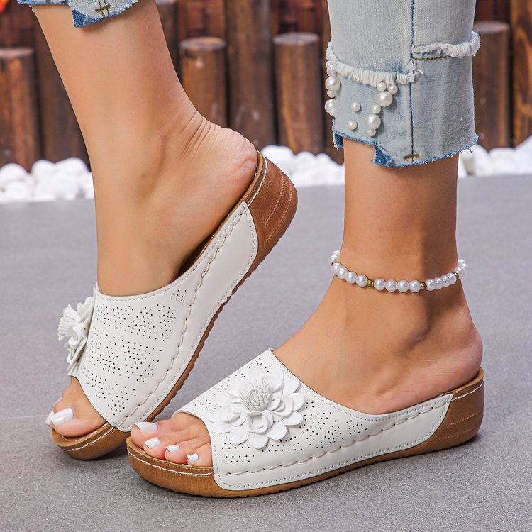 🔥Women's Arch Support Wedge Sandals with Flowers - Free shipping for two pairs