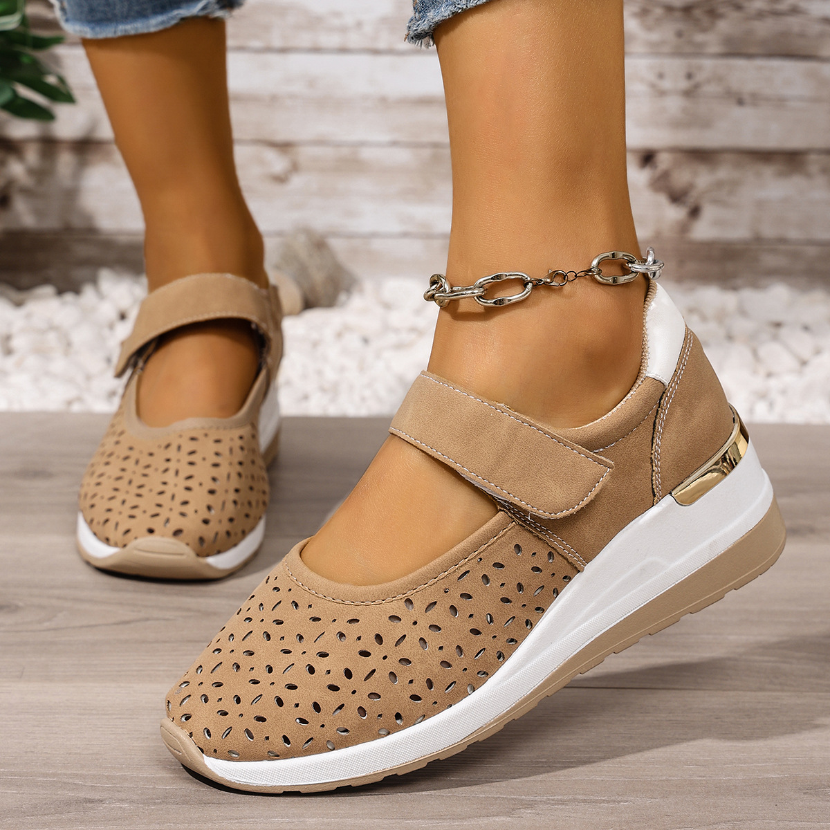 🔥Women's Summer Breathable Lightweight Adjustable Velcro Wedge Heel Sneakers