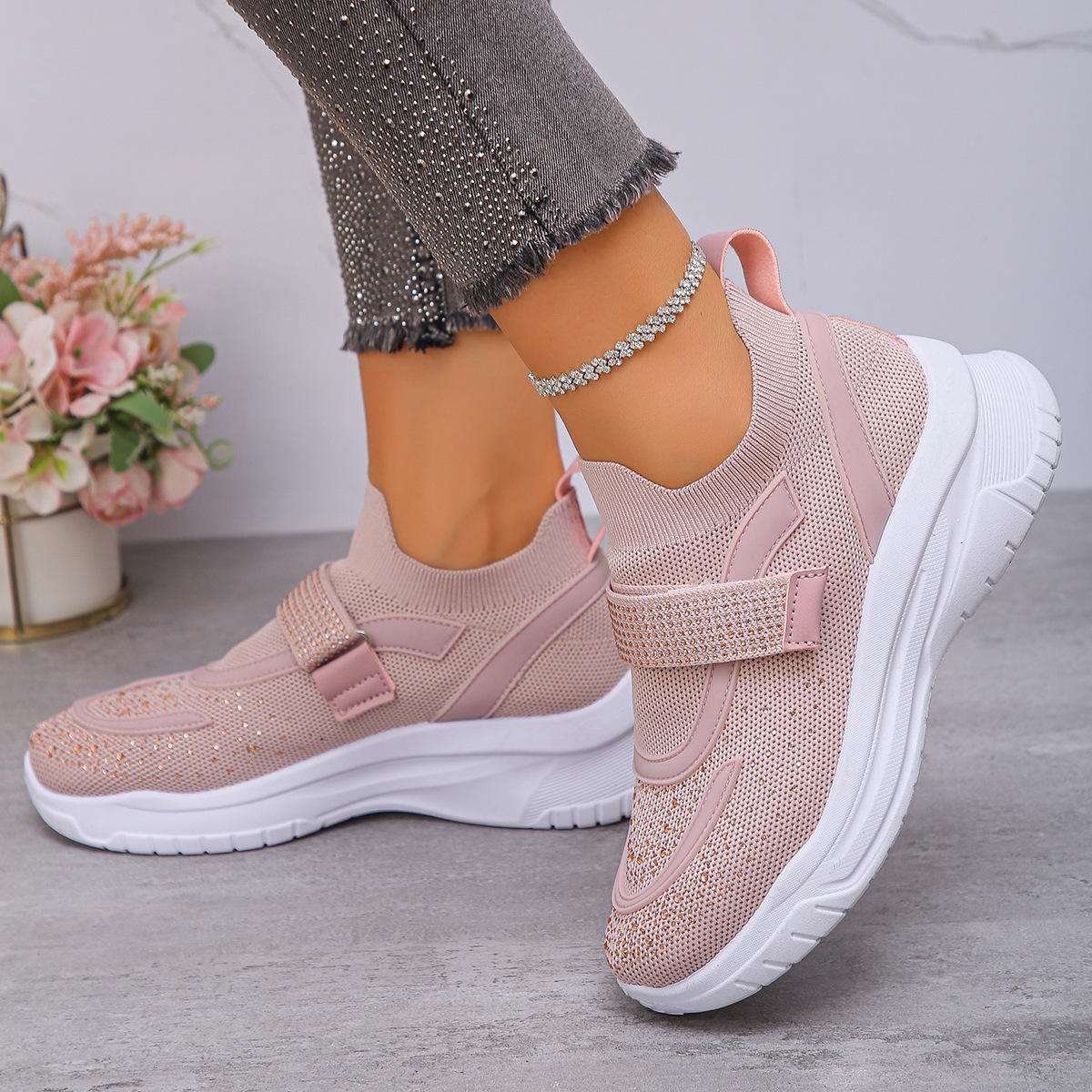 Women's breathable orthopedic sneakers