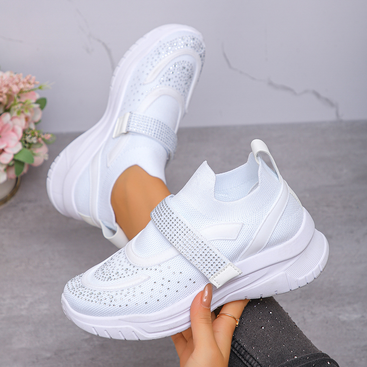 Women's breathable orthopedic sneakers
