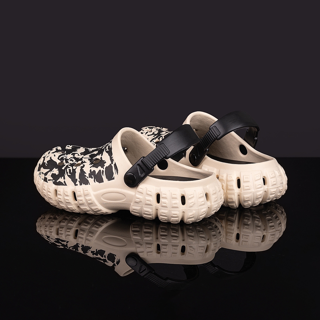 Women's/Men's summer thick-soled non-slip crocs