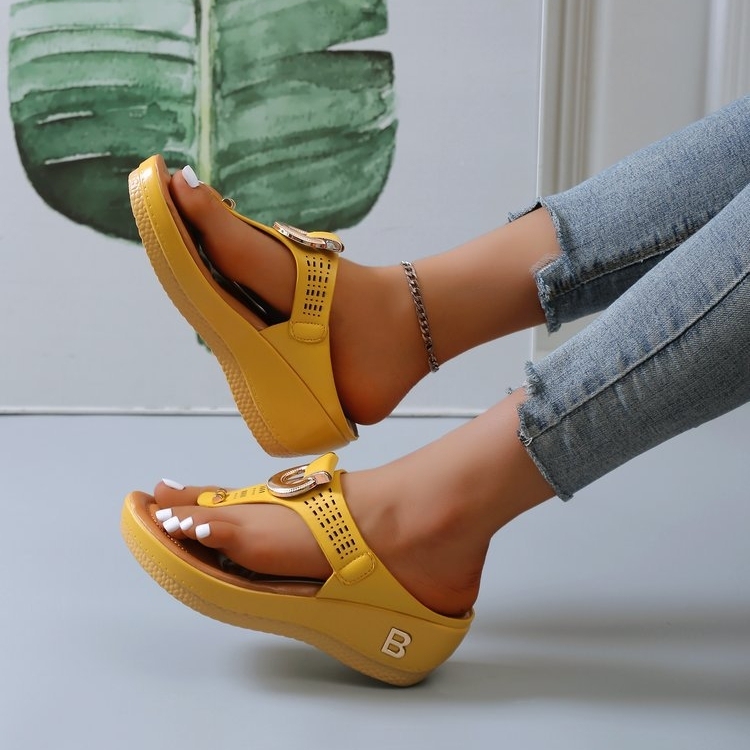 🔥Summer women's wedge flip flops - Buy 2 get free shipping