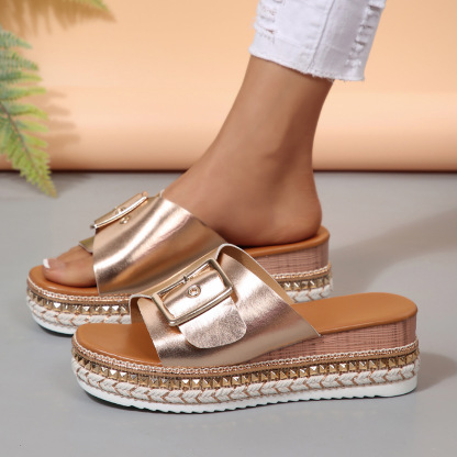 📢🔥Women's new summer wedge slippers