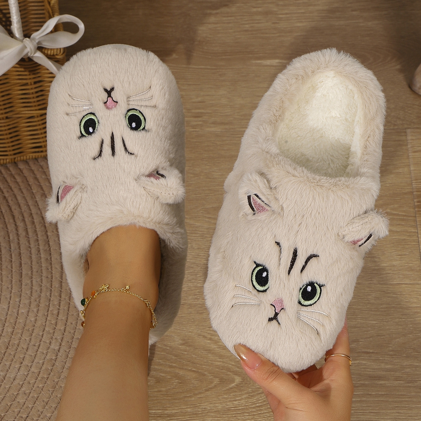 Women's cute cat plush non-slip warm cotton slippers