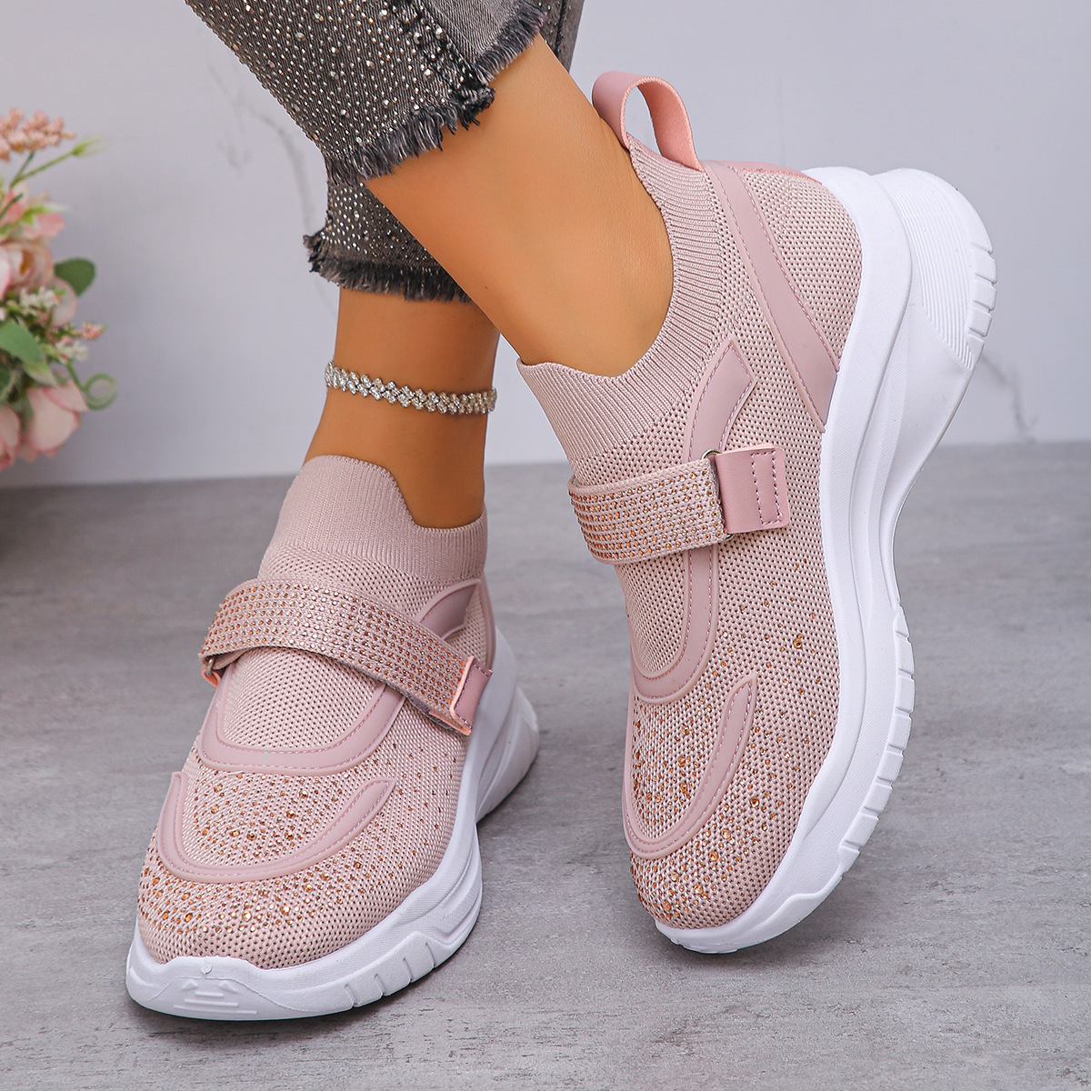 Women's breathable orthopedic sneakers