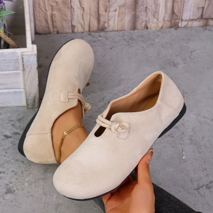 Women's solid color flat work shoes