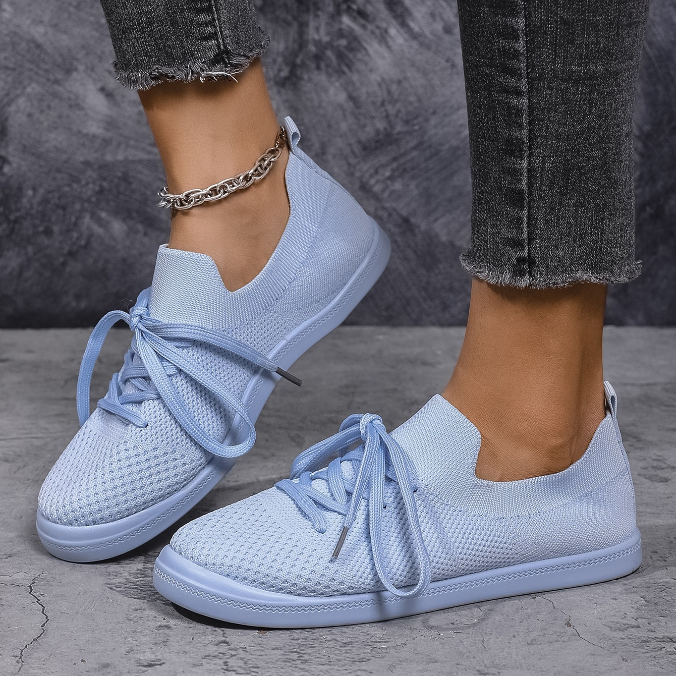 🔥Hot Sale🔥Ladies summer new breathable lightweight lace-up flat shoes