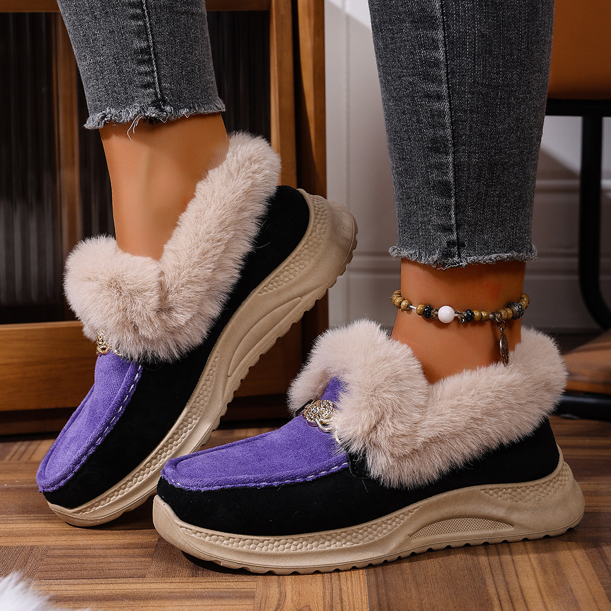 Women's fleece-lined slip-on cotton shoes