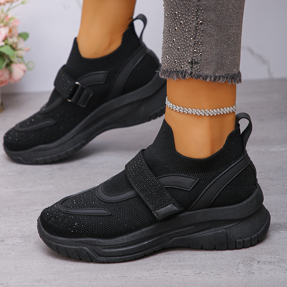 Women's breathable orthopedic sneakers