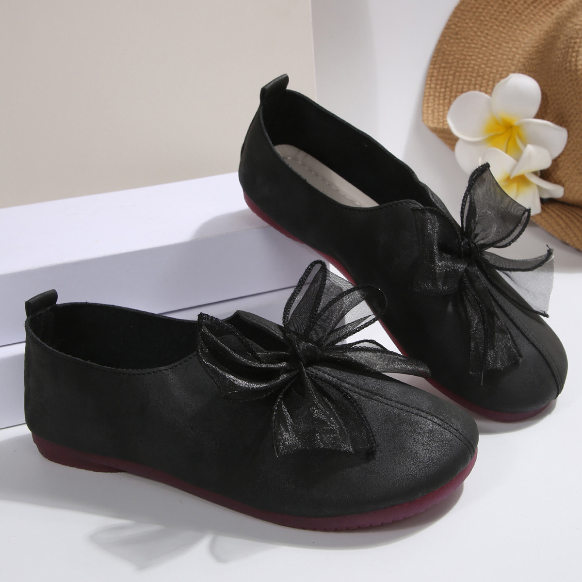 Vintage Mary Jane Flats – Round-Toe Bow Shoes