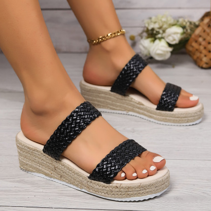 🔥Women's summer comfortable thick-soled wedge slippers