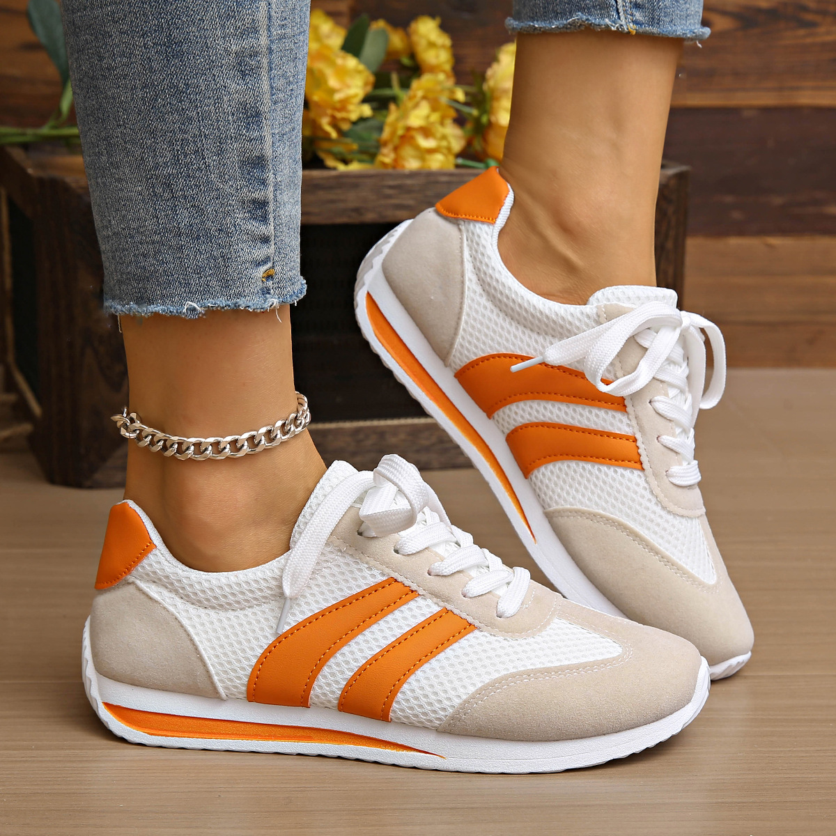 🔥Women's breathable non-slip lace-up sneakers