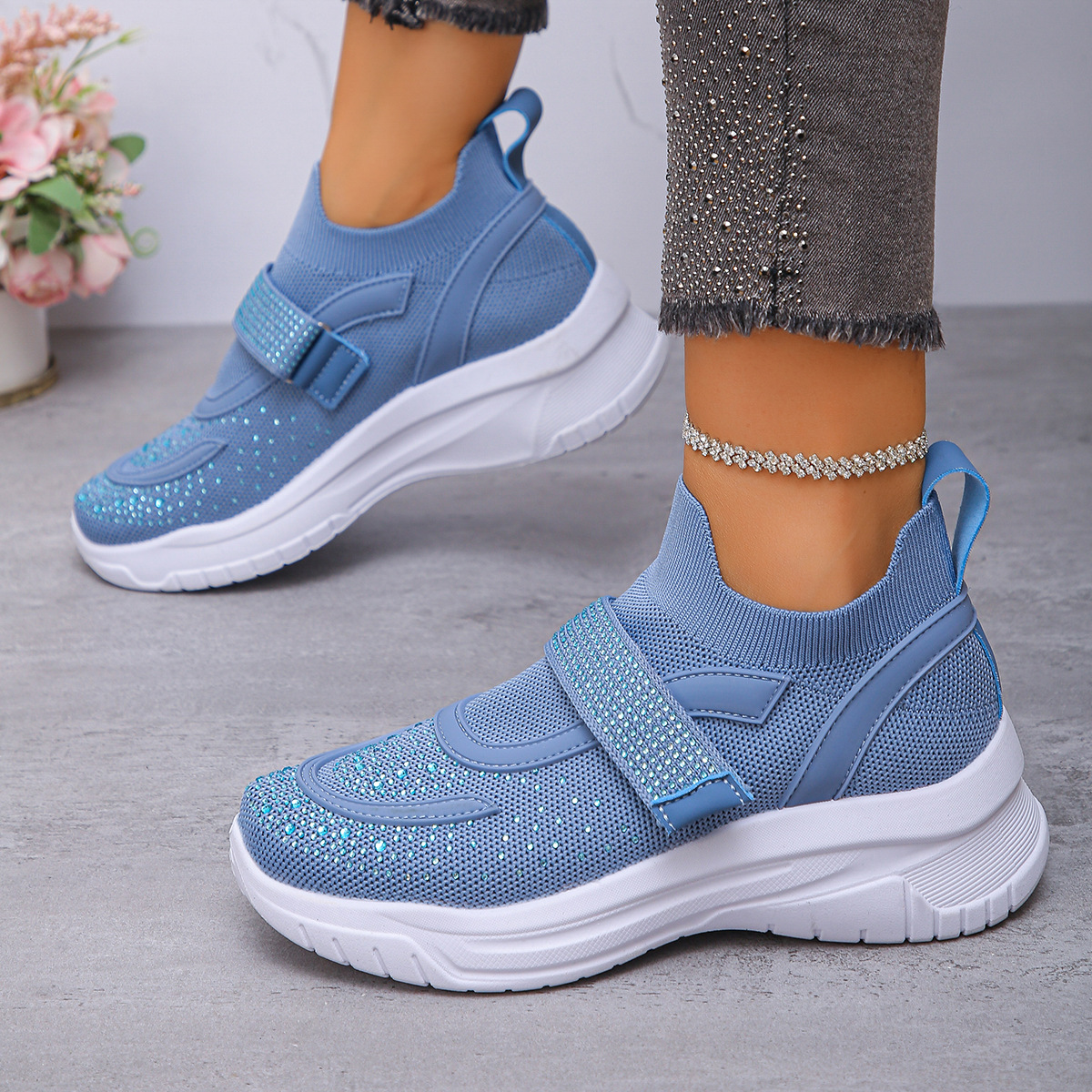 Women's breathable orthopedic sneakers