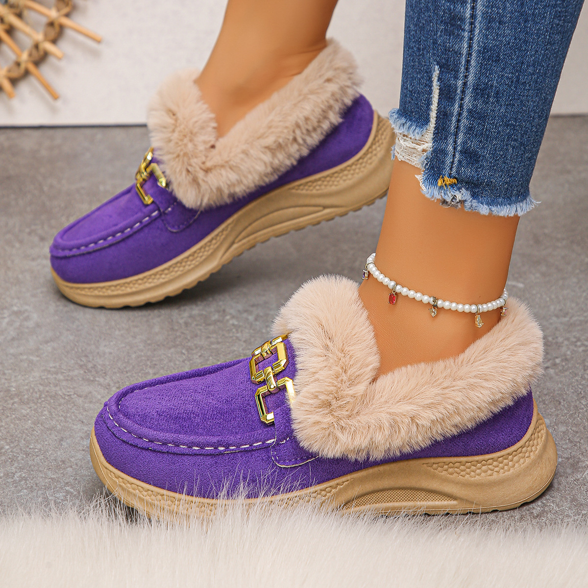 Women's fleece-lined slip-on cotton shoes