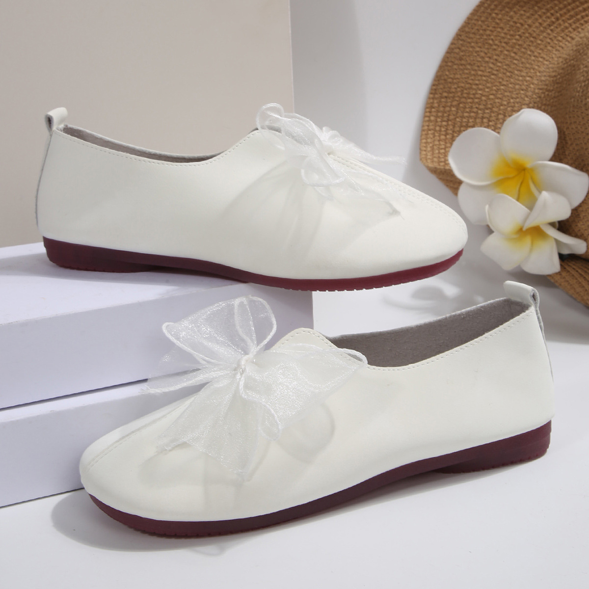 Vintage Mary Jane Flats – Round-Toe Bow Shoes