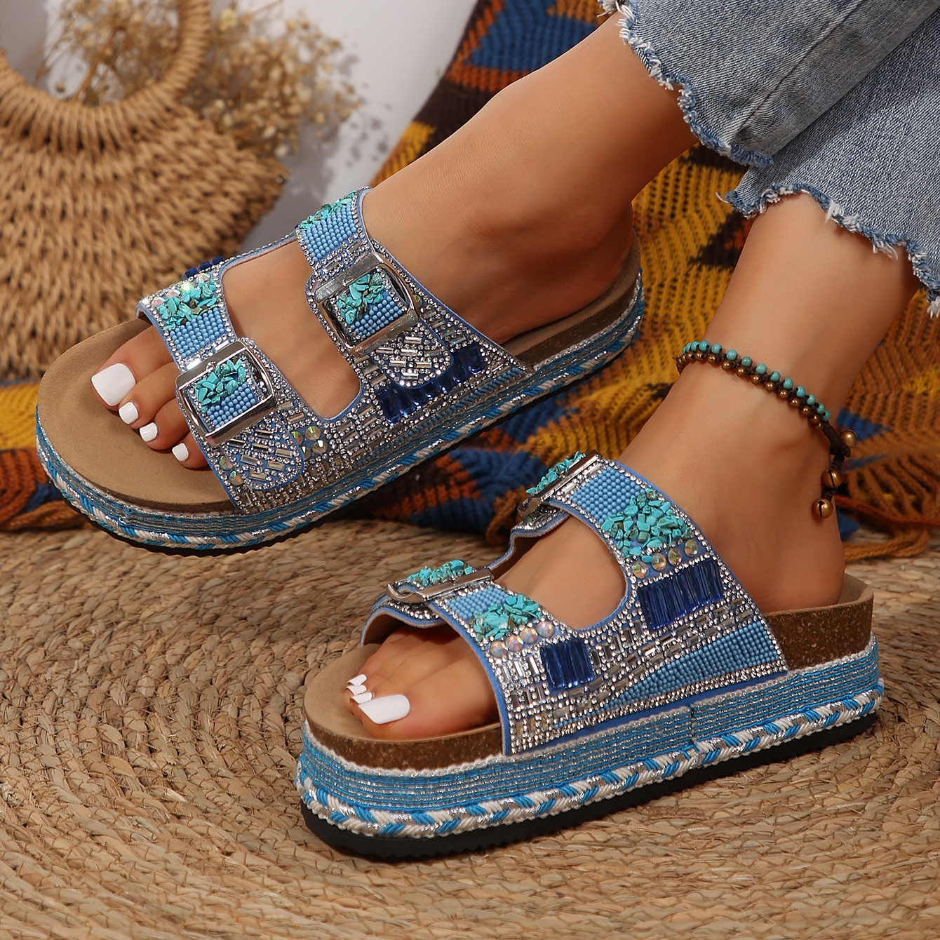 🔥Women's new summer thick-soled cork slippers