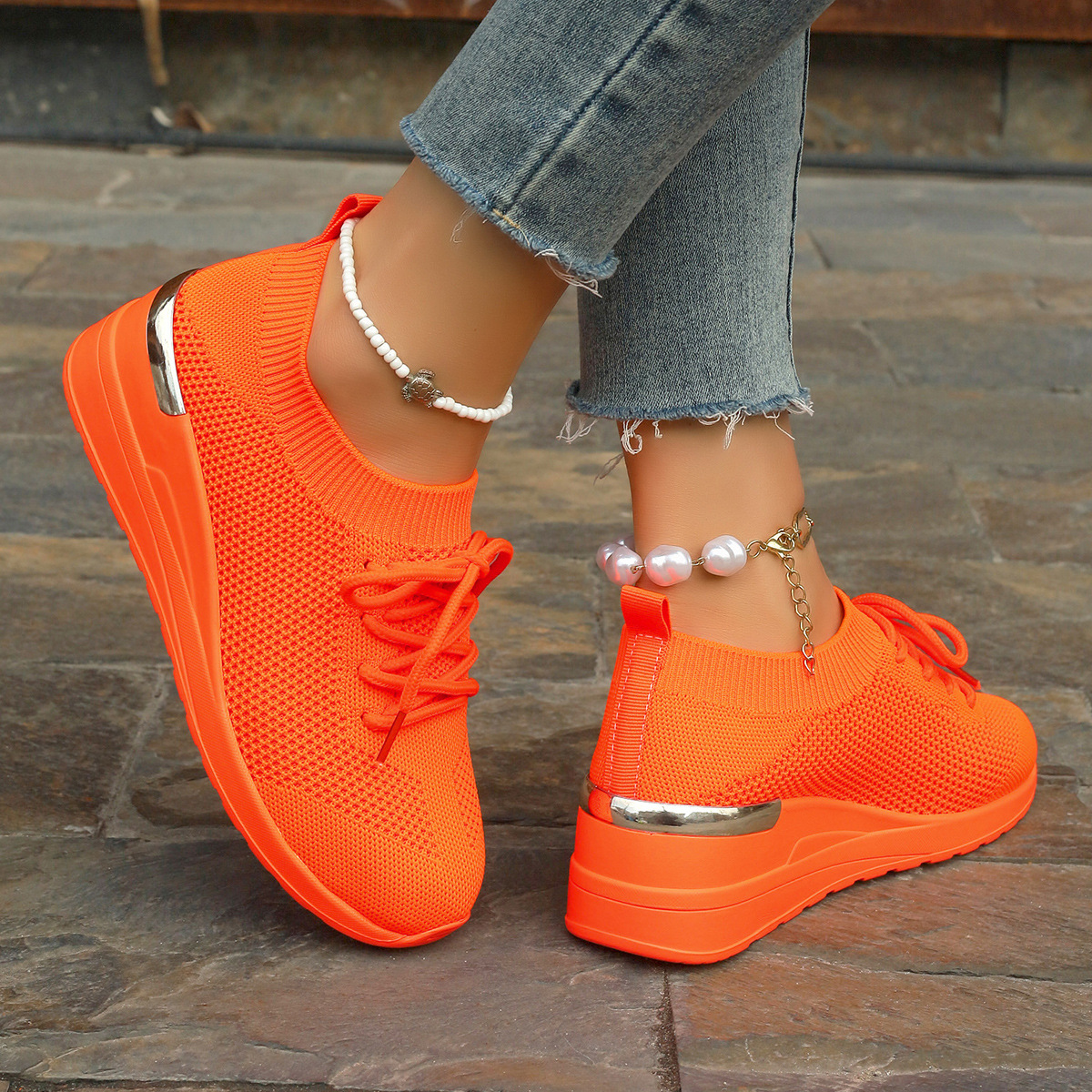 Women's mesh breathable lightweight orthopedic lace-up sneakers