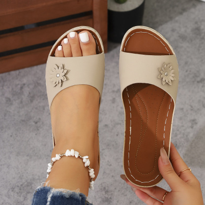 🔥2025 Summer New Women's Thick-soled Wedge Sandals