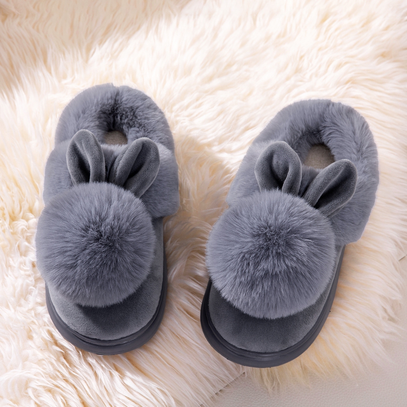Women's plush warm rabbit slippers