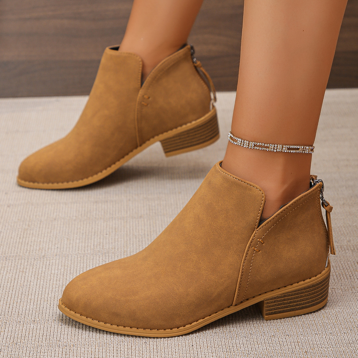 Women's casual thick heel solid color leather boots