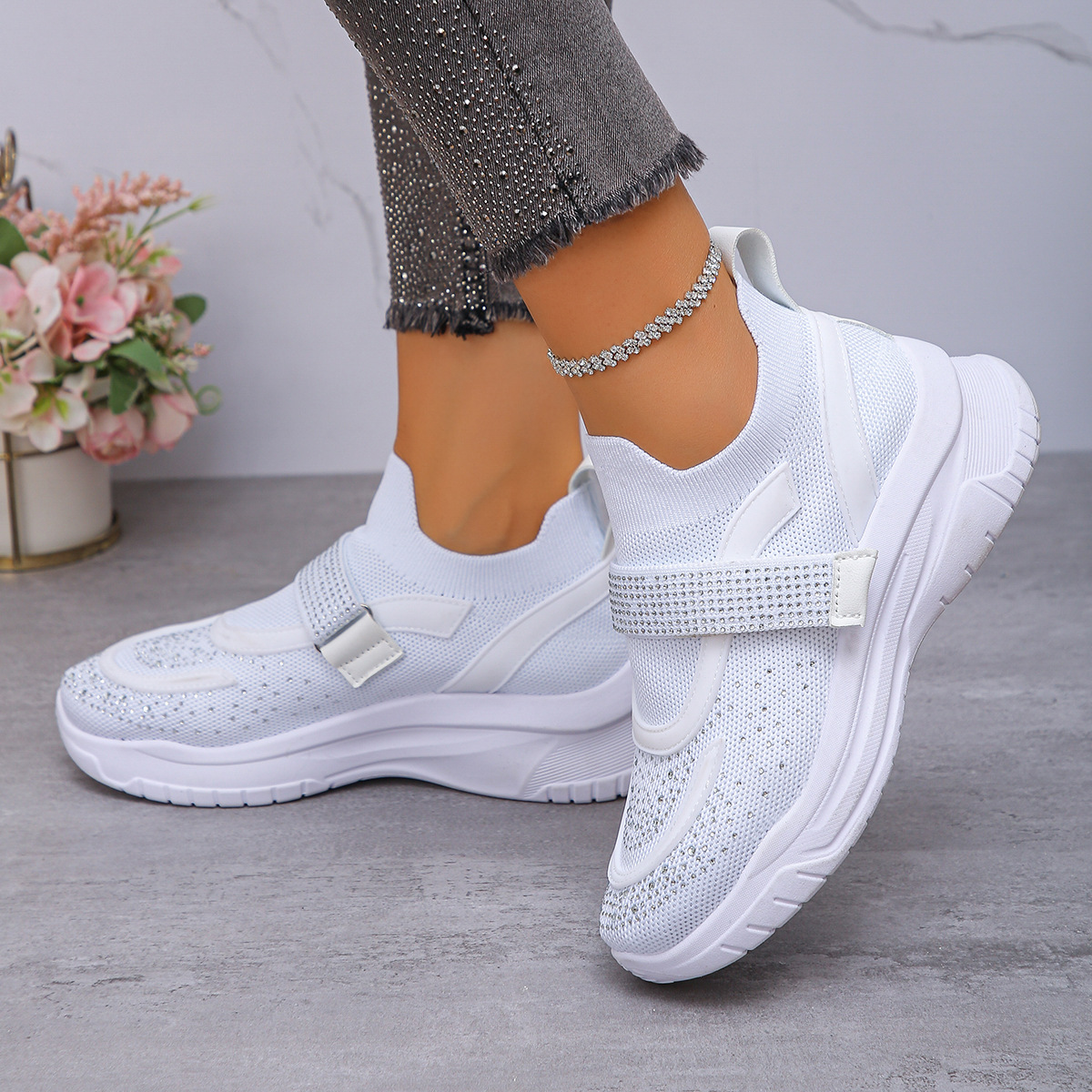 Women's breathable orthopedic sneakers