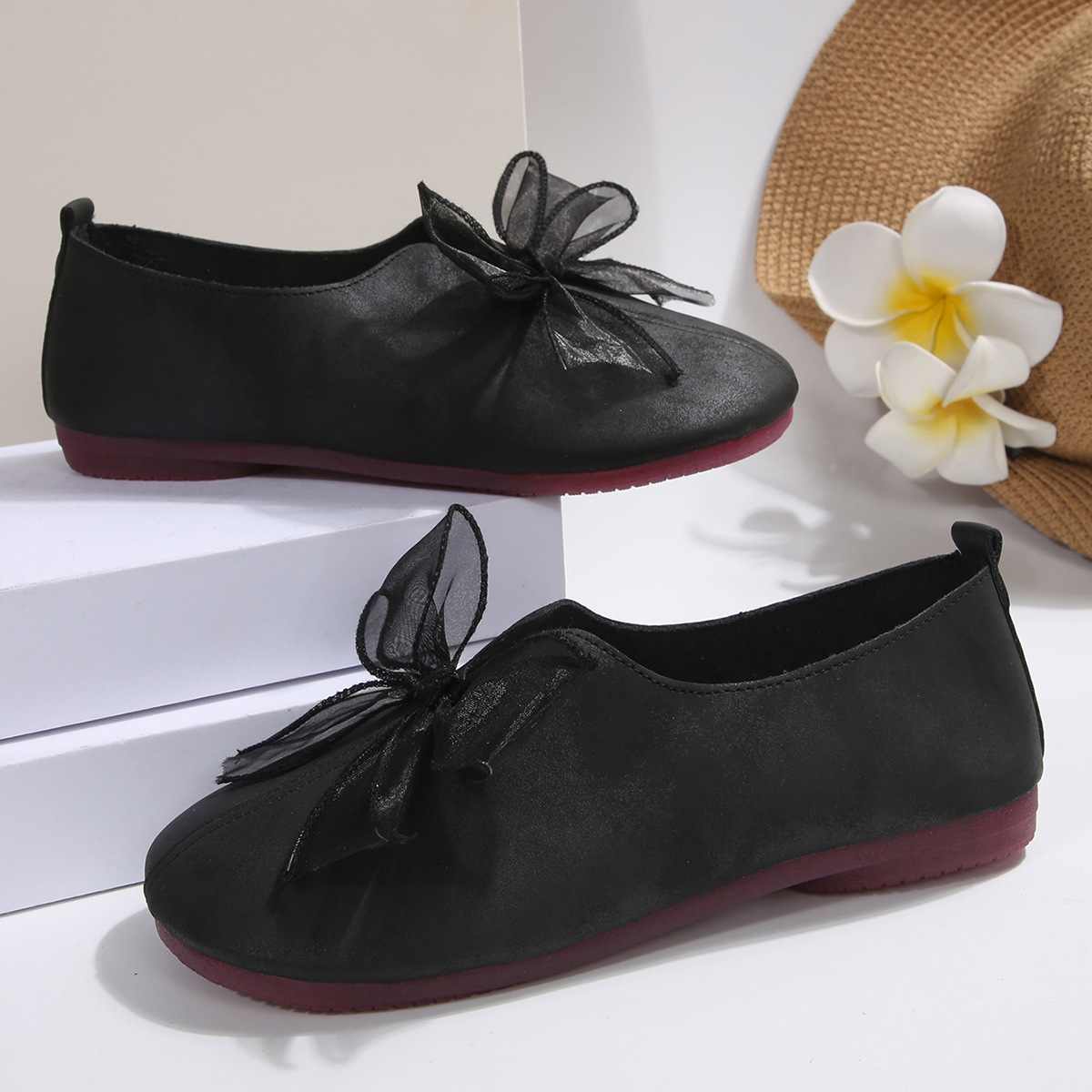 Vintage Mary Jane Flats – Round-Toe Bow Shoes