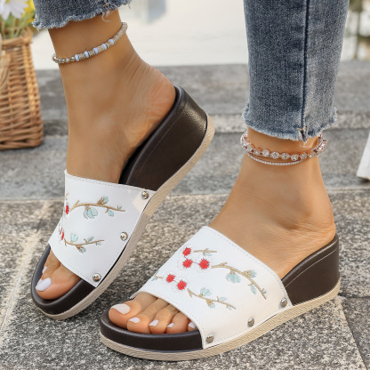 🔥Women's thick-soled wedge slippers🔥