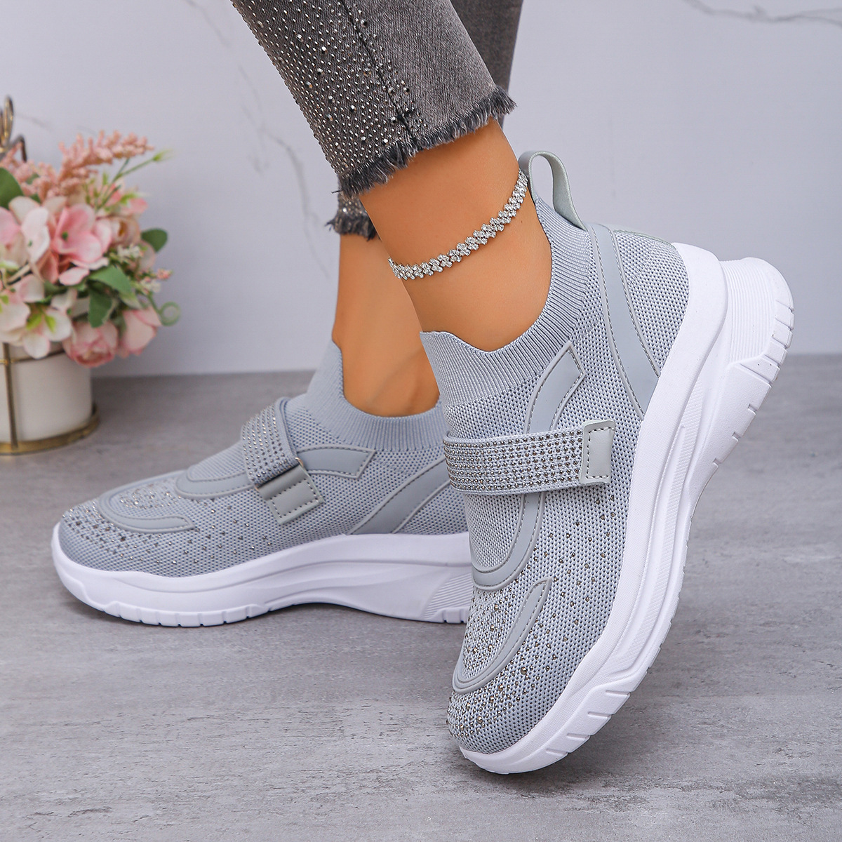 Women's breathable orthopedic sneakers