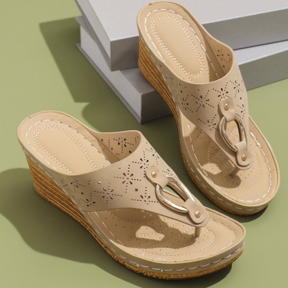 🔥2025 Summer Imitation Wood Wedge Thick-soled Casual Flip Flop - Buy 2 get free shipping