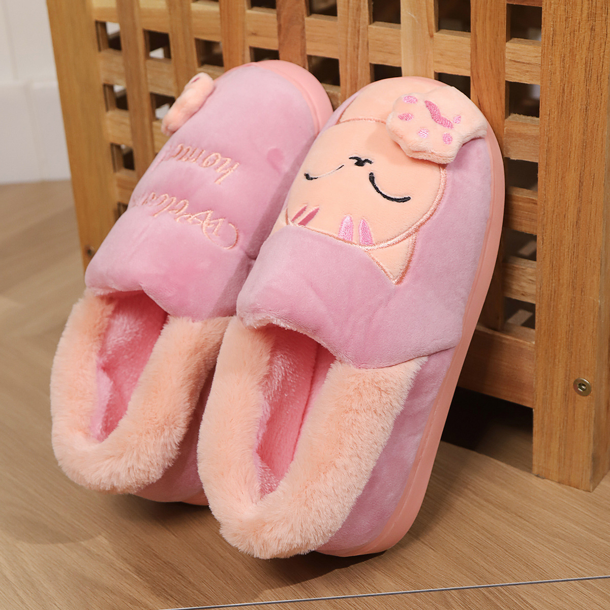 Women's cartoon lucky cat warm cotton shoes
