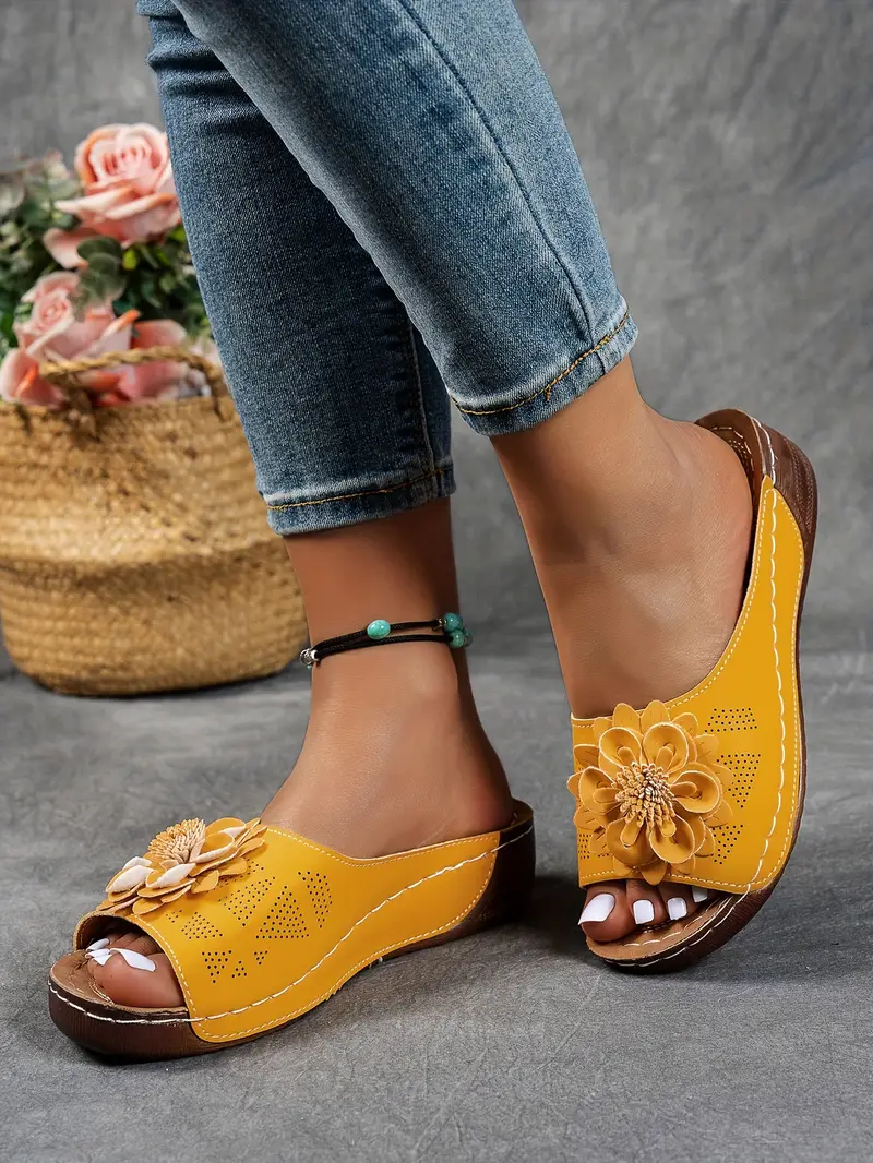 womens floral embellished sandals comfortable flat brown perforated design   thick rubber sole casual summer shoes everyday sandals summer style shoes pu cover sandals strappy sandals details 20