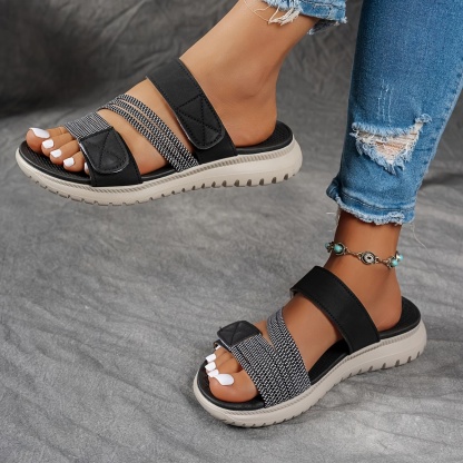 Women's Summer Fashion Sandals - Casual Beach Shoes, Low Heel, Comfortable, Suitable for Outdoor Vacations and Everyday Wear
