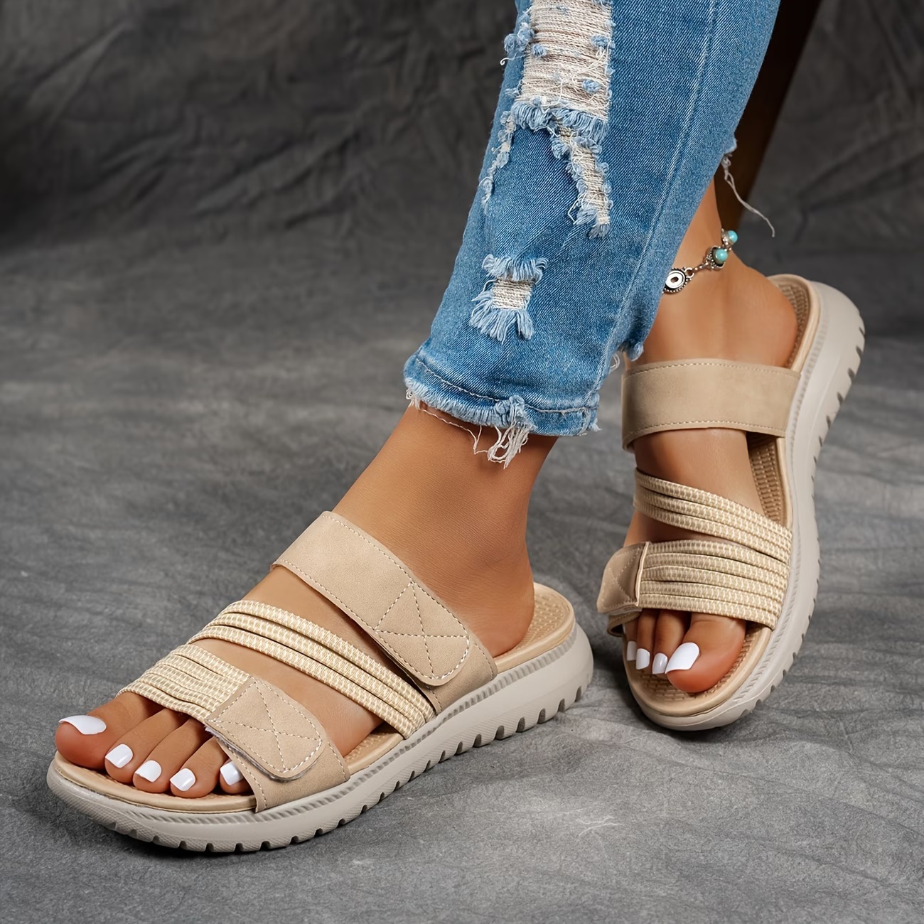 Women's Summer Fashion Sandals - Casual Beach Shoes, Low Heel, Comfortable, Suitable for Outdoor Vacations and Everyday Wear