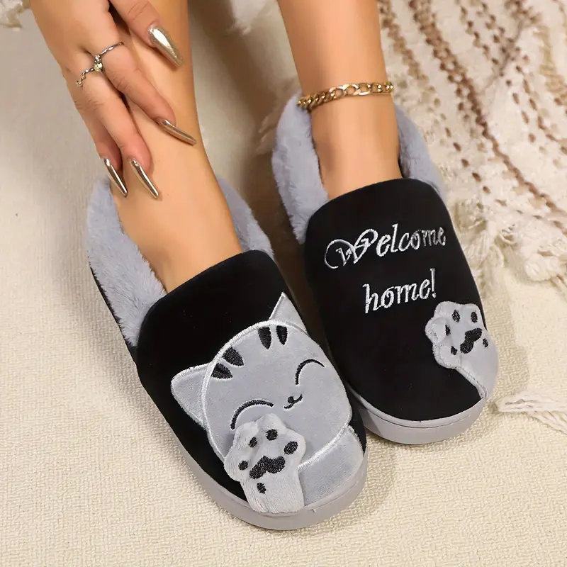 Women's cartoon lucky cat warm cotton shoes