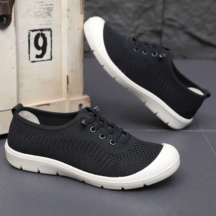 2025 New Women's Lightweight Breathable Walking Shoes